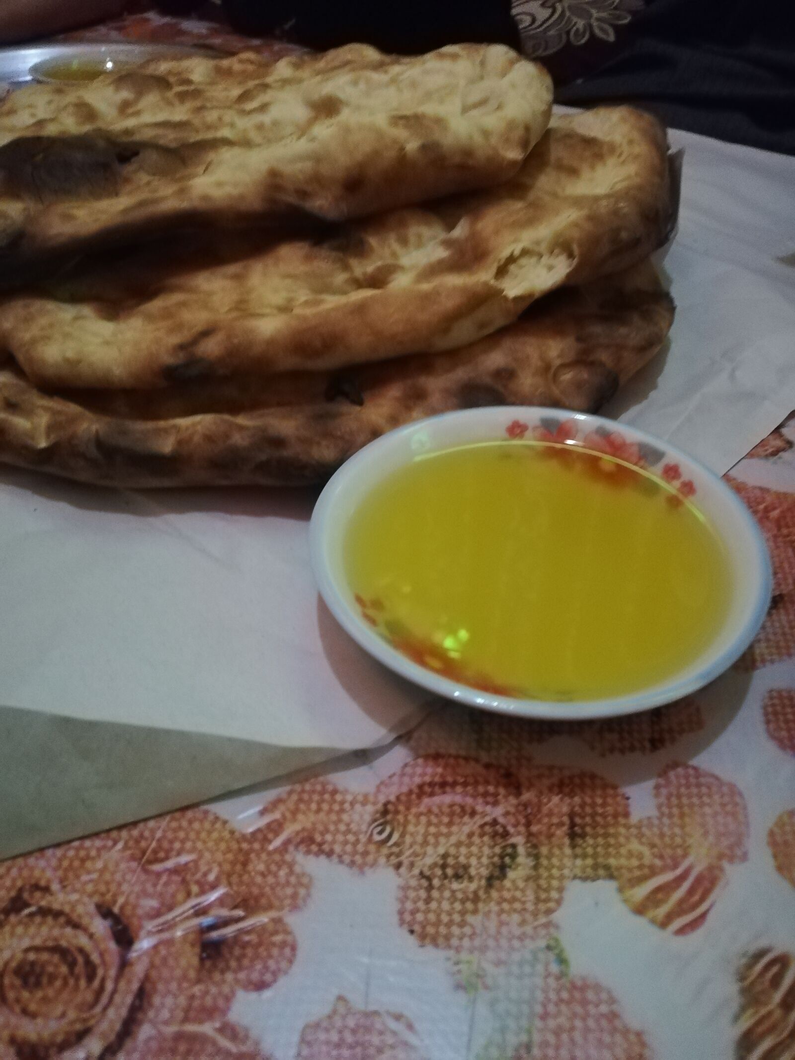 HUAWEI P20 lite sample photo. Bread, moroccan, olive oil photography