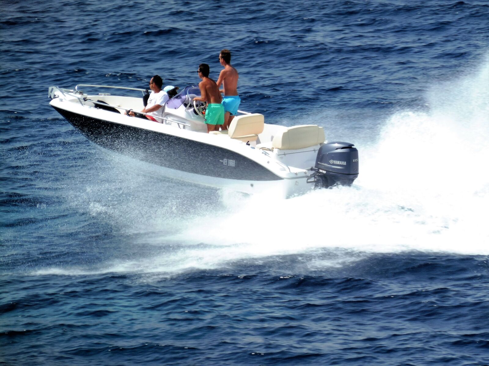 Panasonic DMC-TZ58 sample photo. Powerboat, sea, mediterranean photography