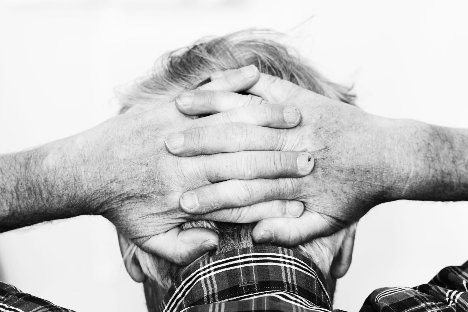 Canon EOS 7D Mark II sample photo. Hands, head, human photography