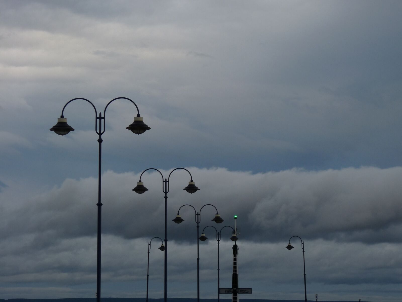 Panasonic Lumix DMC-FZ28 sample photo. Badacsony, pier, storm photography