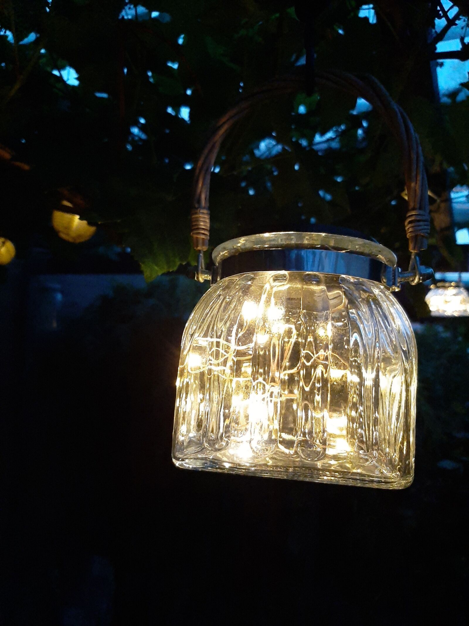 Samsung Galaxy A50 sample photo. Evening, backyard, solar lights photography