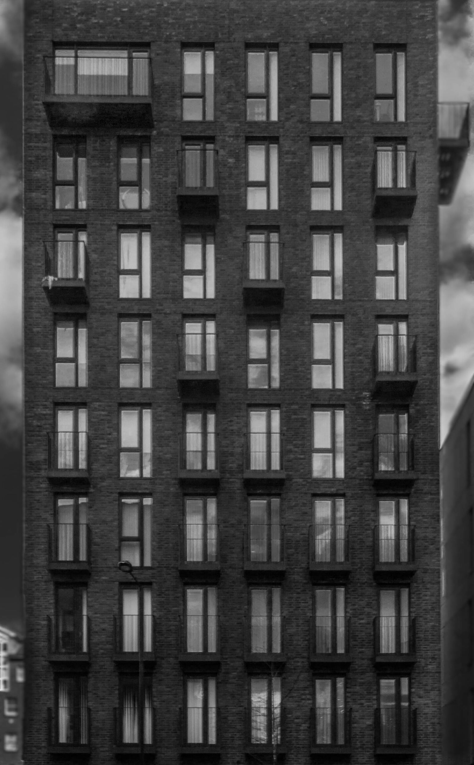 Canon EOS 650D (EOS Rebel T4i / EOS Kiss X6i) sample photo. Building, window, the fa photography