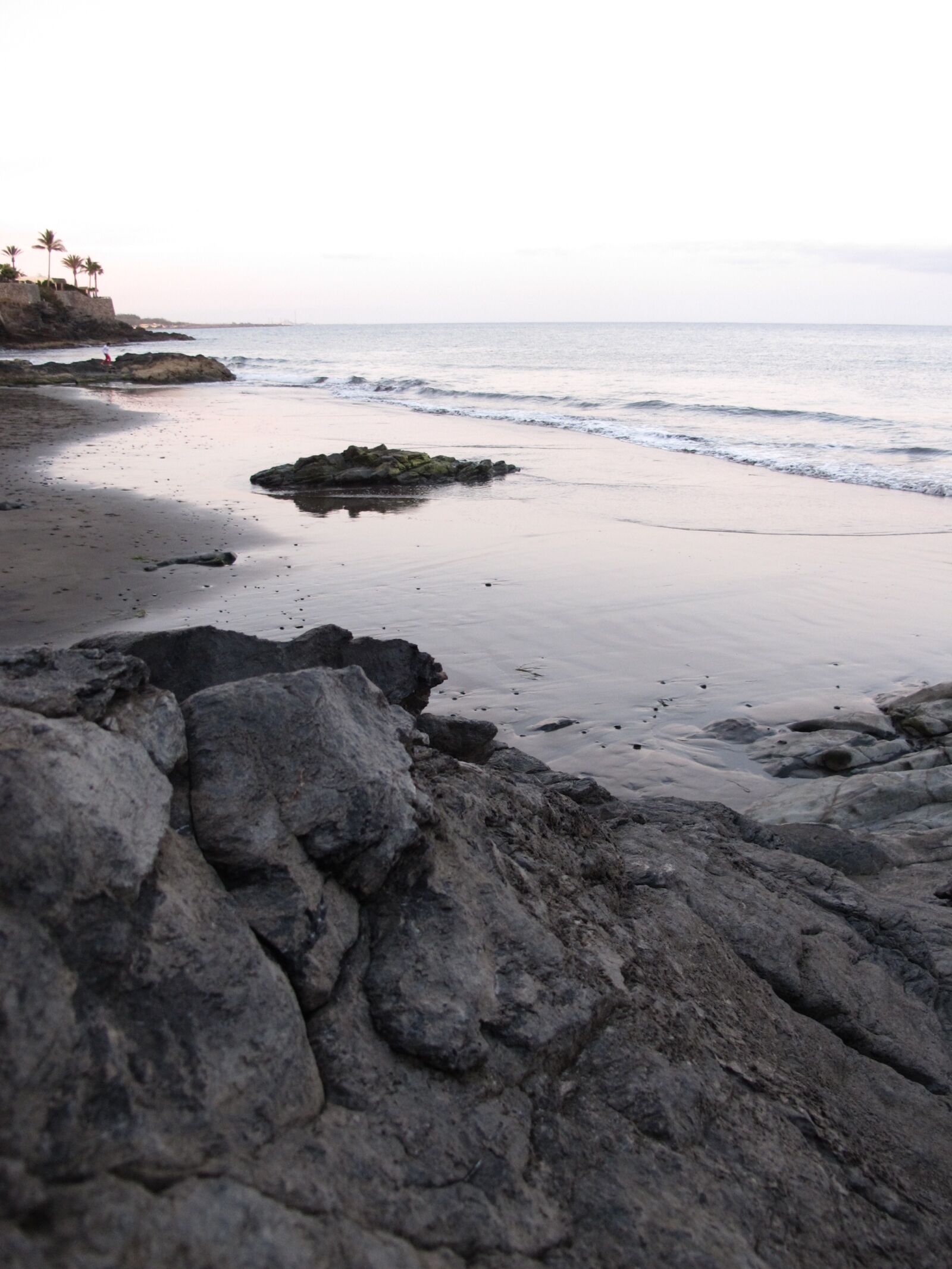 Canon PowerShot G12 sample photo. Rock, shore, sunset photography