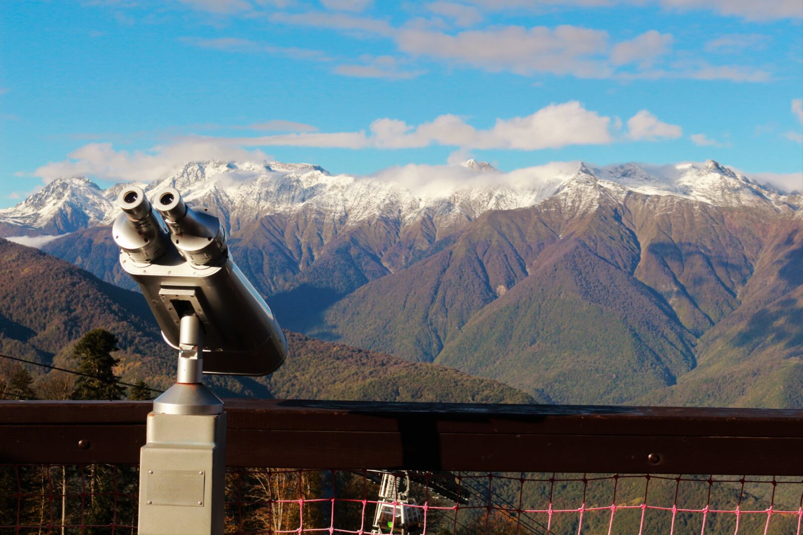 Canon EOS 700D (EOS Rebel T5i / EOS Kiss X7i) sample photo. Sochi, krasnaya polyana, the photography