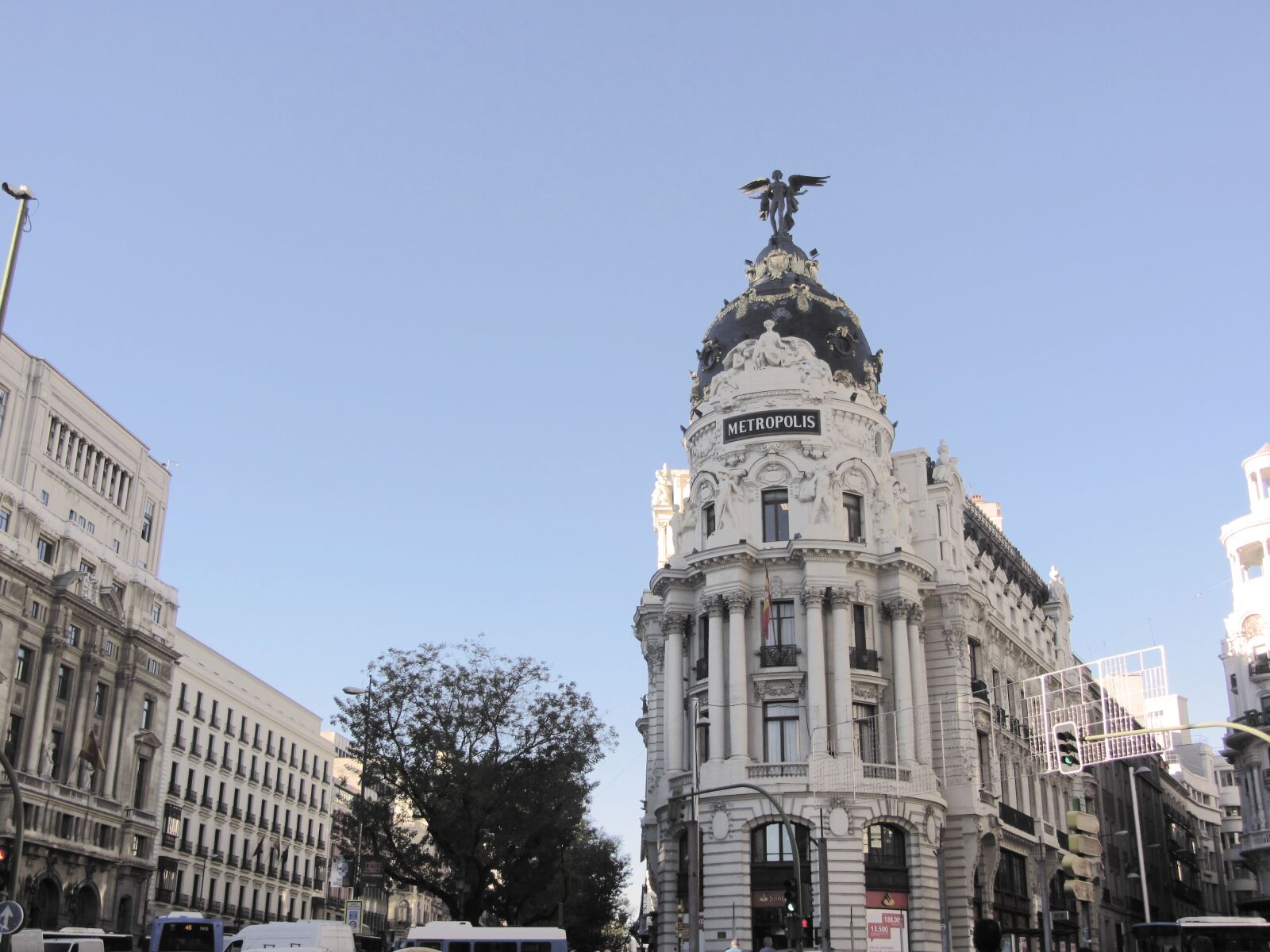 Canon PowerShot SX220 HS sample photo. Madrid, spain, city photography