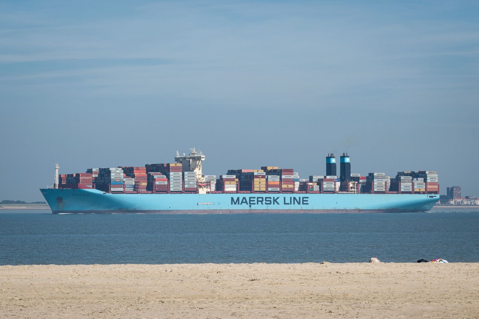 Nikon D5300 sample photo. Ship, cargo, container ship photography