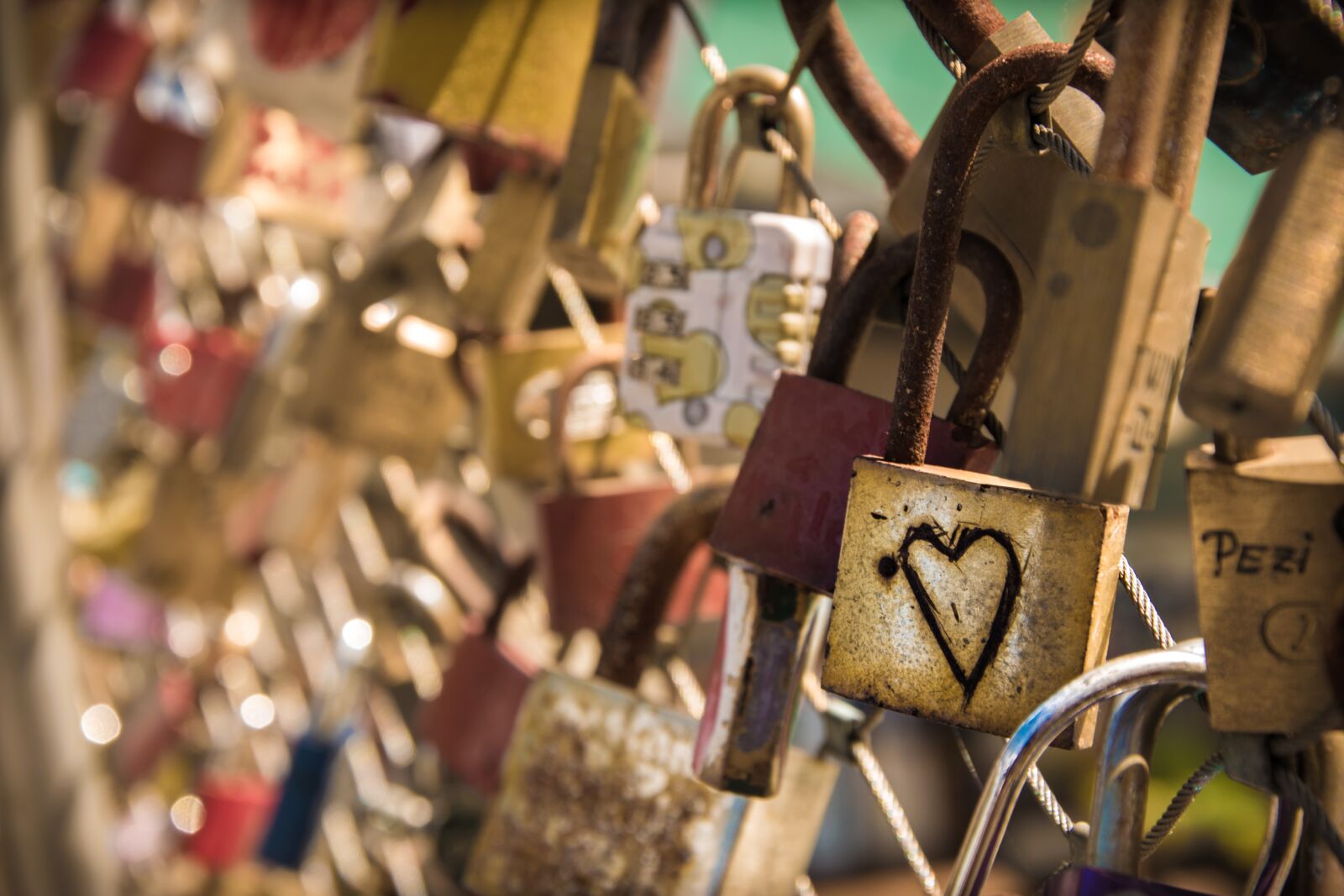 Nikon D3300 sample photo. Love, castle, heart photography