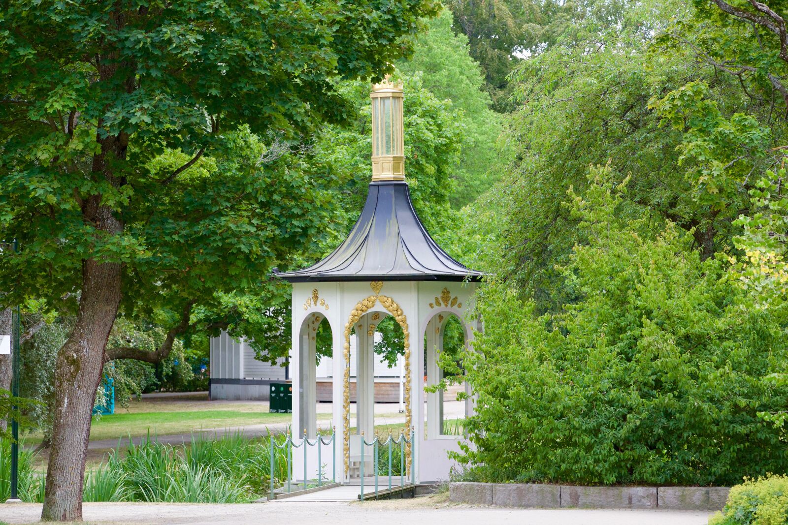 Canon EOS 5D Mark III sample photo. Linköping, sweden, kiosk photography