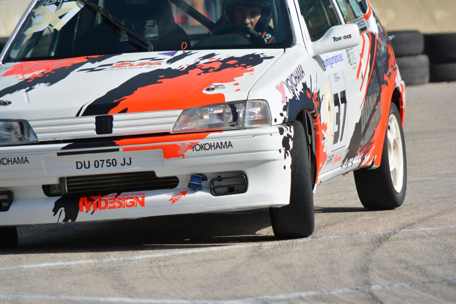 Nikon D5200 sample photo. Race car, curve, racetrack photography