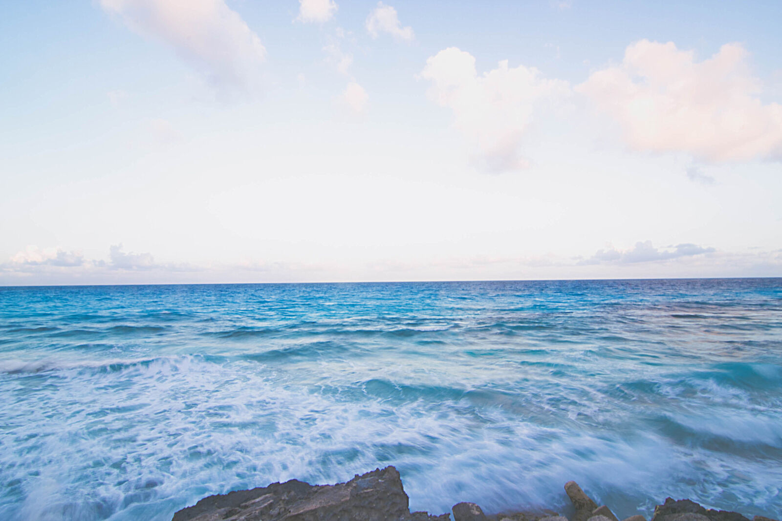Canon EOS 7D + Tokina AT-X Pro 11-16mm F2.8 DX sample photo. Beach, blue, sky, blue photography