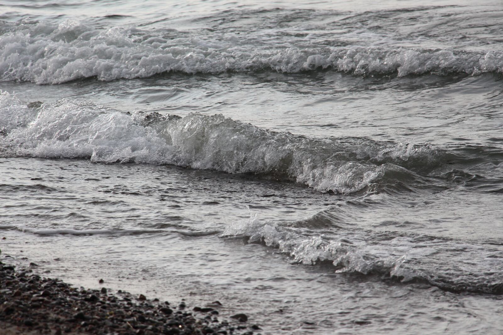 Canon EOS 700D (EOS Rebel T5i / EOS Kiss X7i) sample photo. Wave, beach, water photography