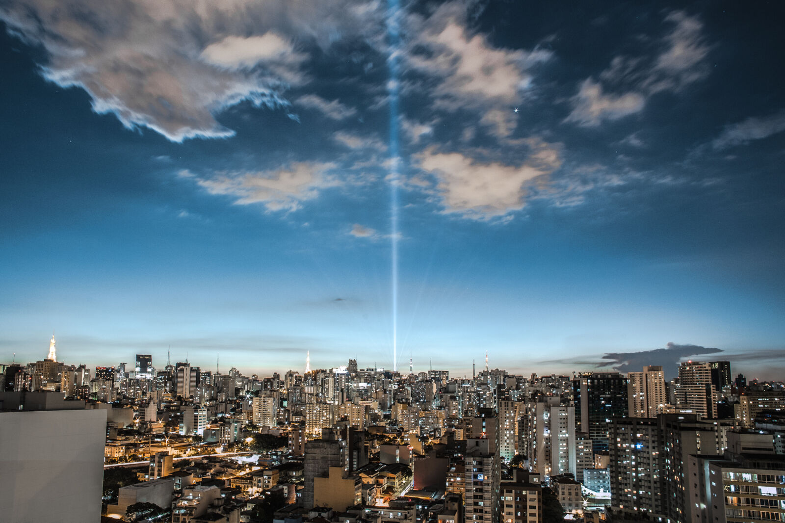 Canon EF 20mm F2.8 USM sample photo. Cityscape, against, cloudy, sky photography