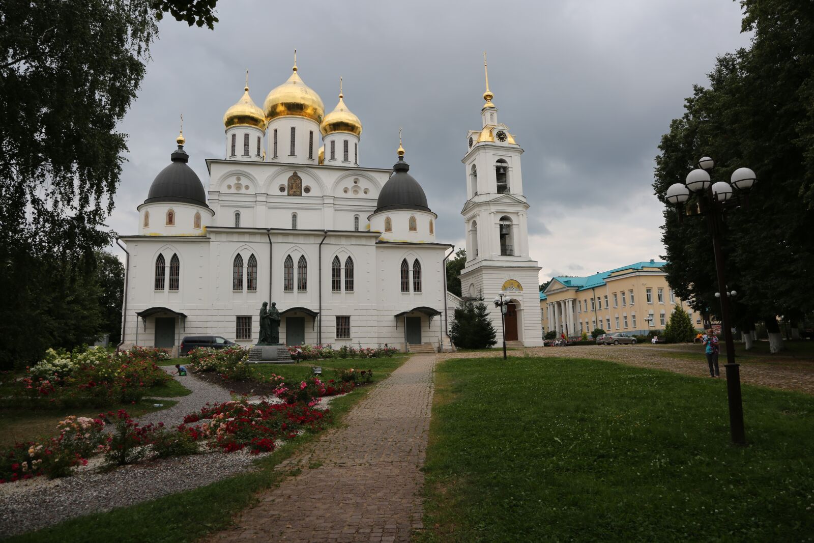 Canon EF 24-105mm F4L IS USM sample photo. Dmitrov, temple, history photography