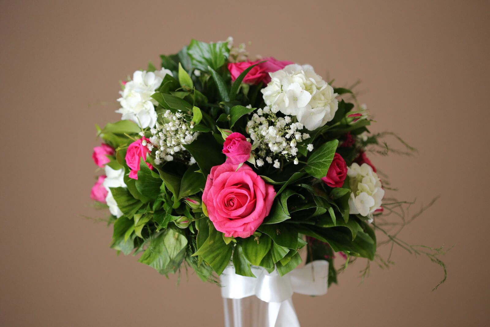 Canon EF 100mm F2.8 Macro USM sample photo. Vase, wedding bouquet, bouquet photography