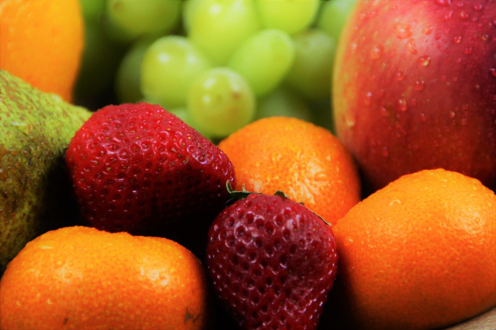 Canon EOS 60D sample photo. Fruit, food, juicy photography