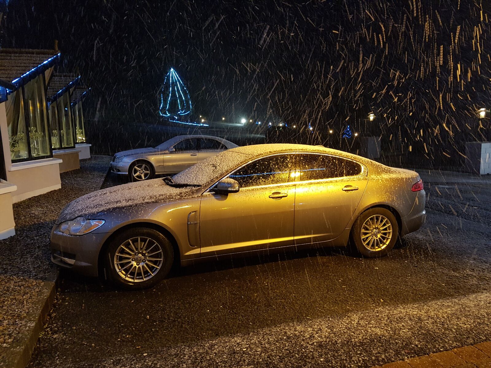 Samsung Galaxy S7 Edge sample photo. Car, snow, winter photography
