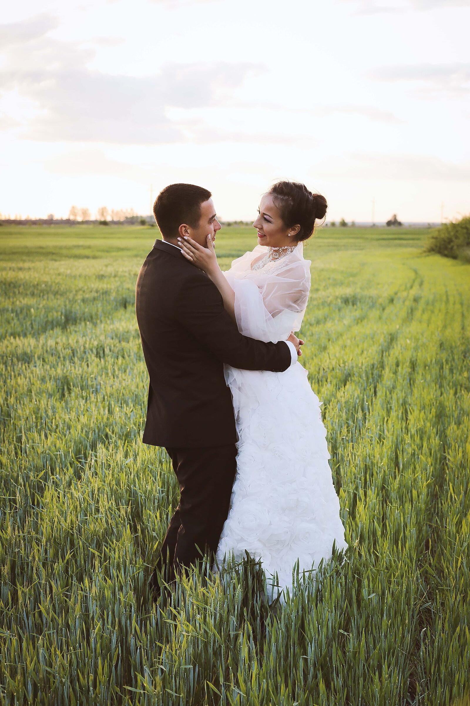 Canon EOS 5D Mark III sample photo. Togetherness, affection, love, wheatfield photography