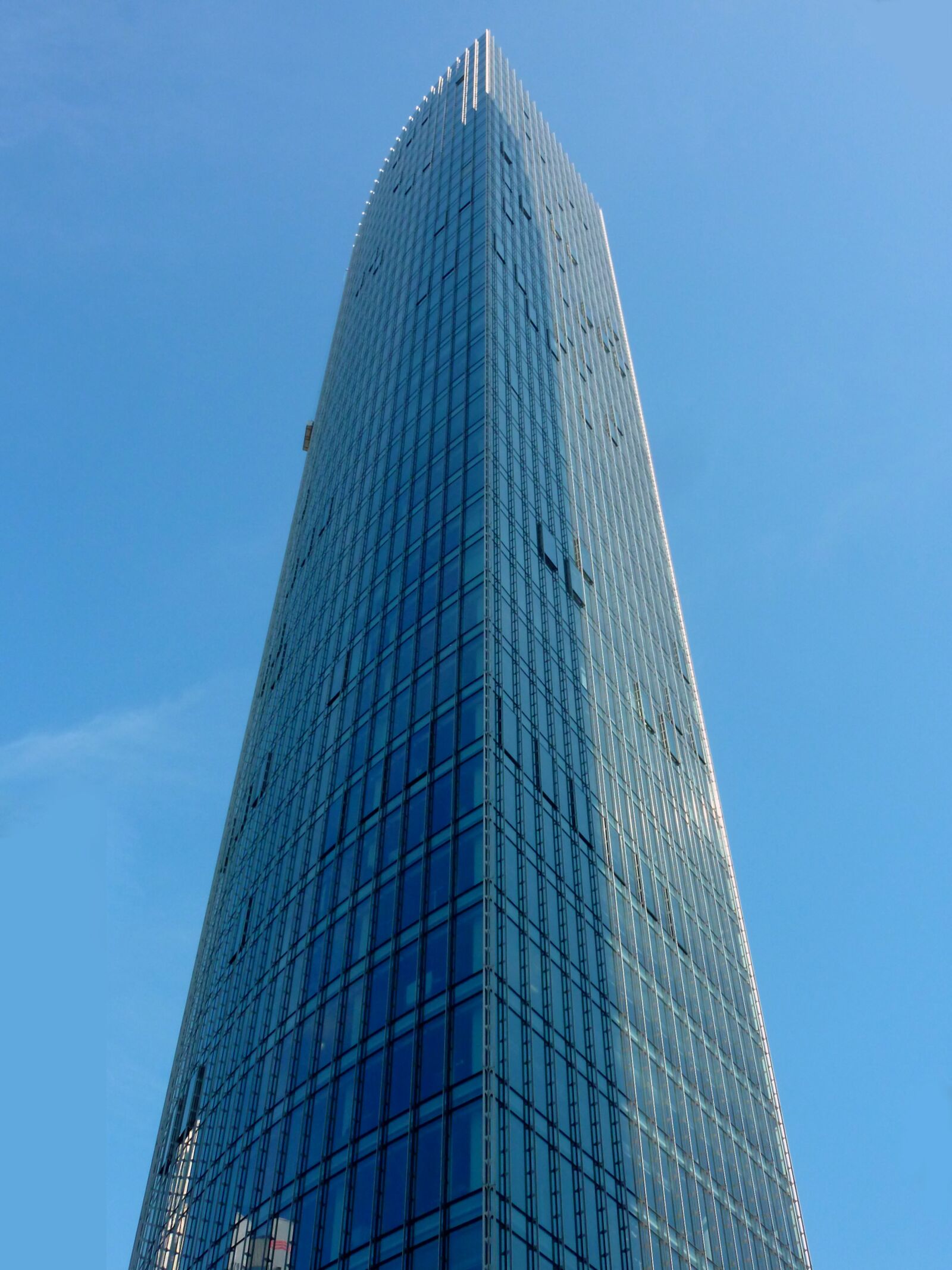 Panasonic DMC-TZ7 sample photo. Skyscraper, ffm, frankfurt photography