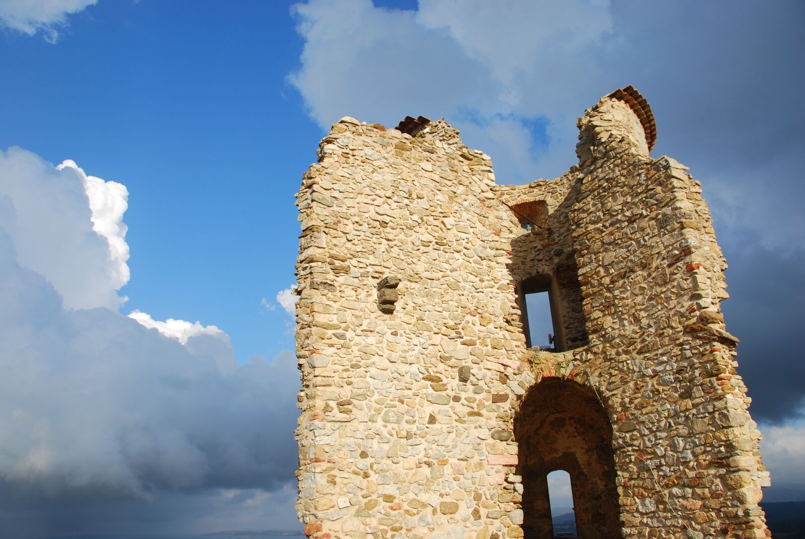 Nikon D80 sample photo. Castle, grimaud, france photography