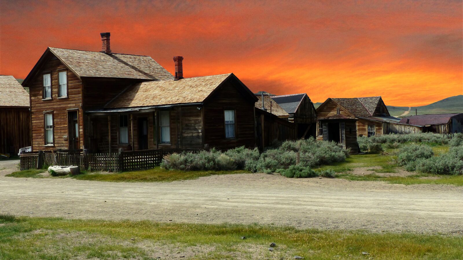 Panasonic Lumix DMC-FZ200 sample photo. Building, city, bodie photography