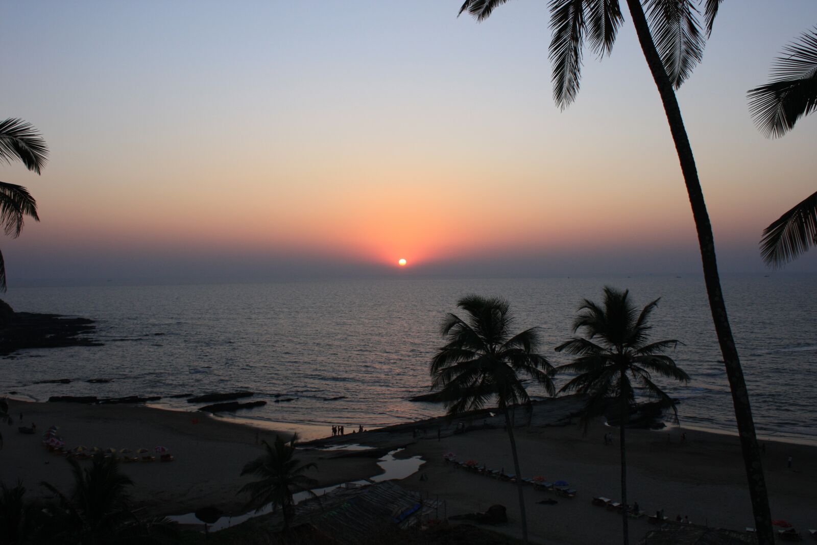 Canon EOS 450D (EOS Rebel XSi / EOS Kiss X2) sample photo. Goa, india, beach photography