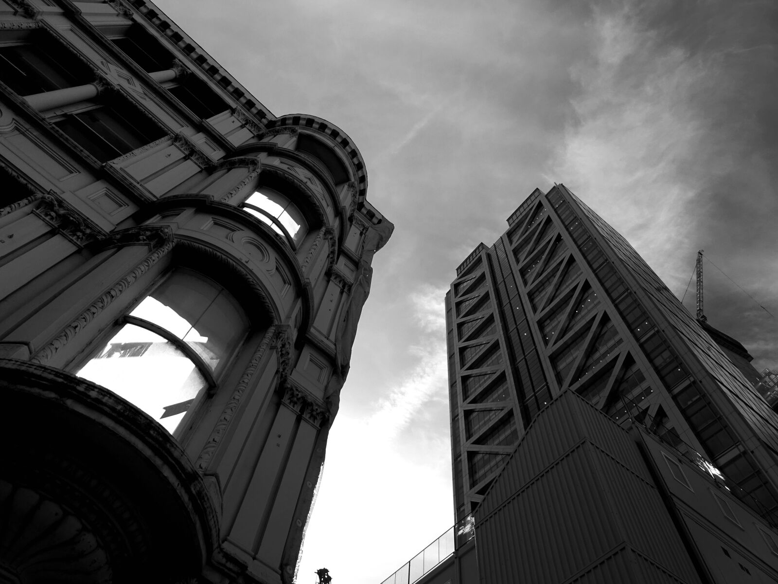 Sony DSC-HX60 sample photo. Architecture, black, and, white photography