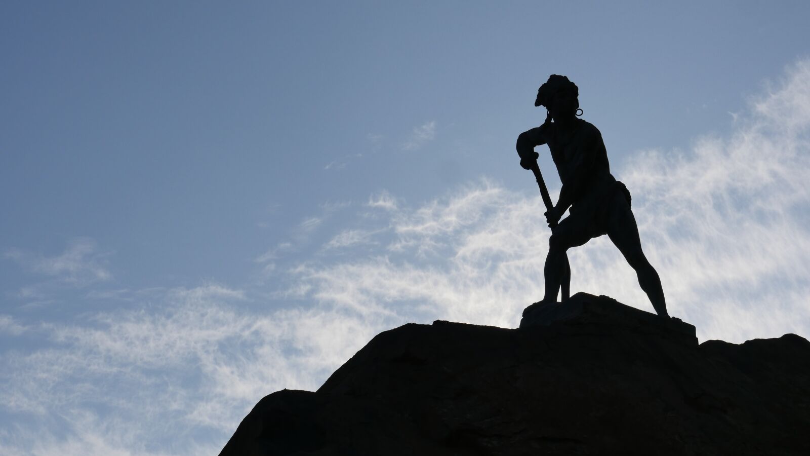 Panasonic Lumix DMC-GH4 sample photo. Statue, cerro santa lucia photography