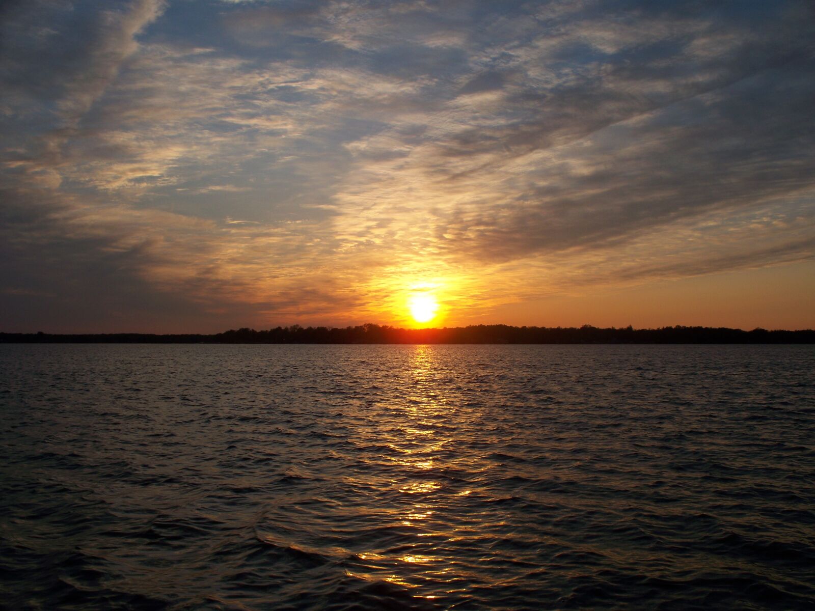Kodak Z1275 ZOOM DIGITAL CAMERA sample photo. Devils lake, sunset, landscape photography