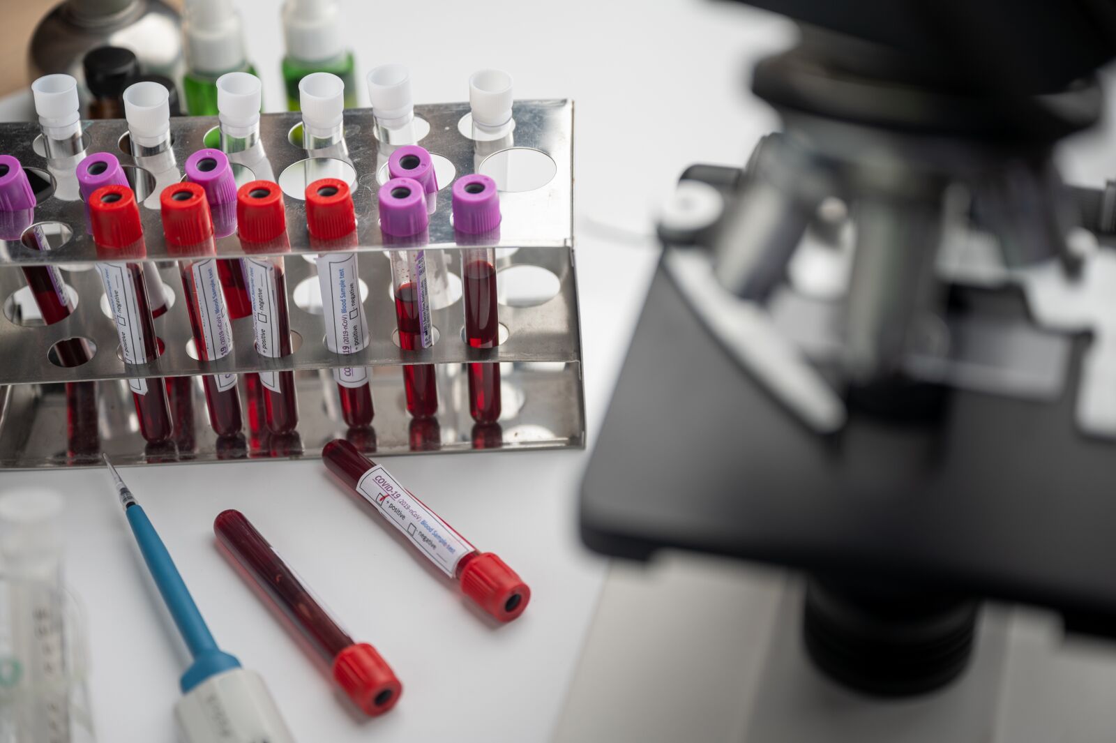 Nikon Nikkor Z 24-70mm F2.8 S sample photo. Vaccine, biochemistry, mask photography