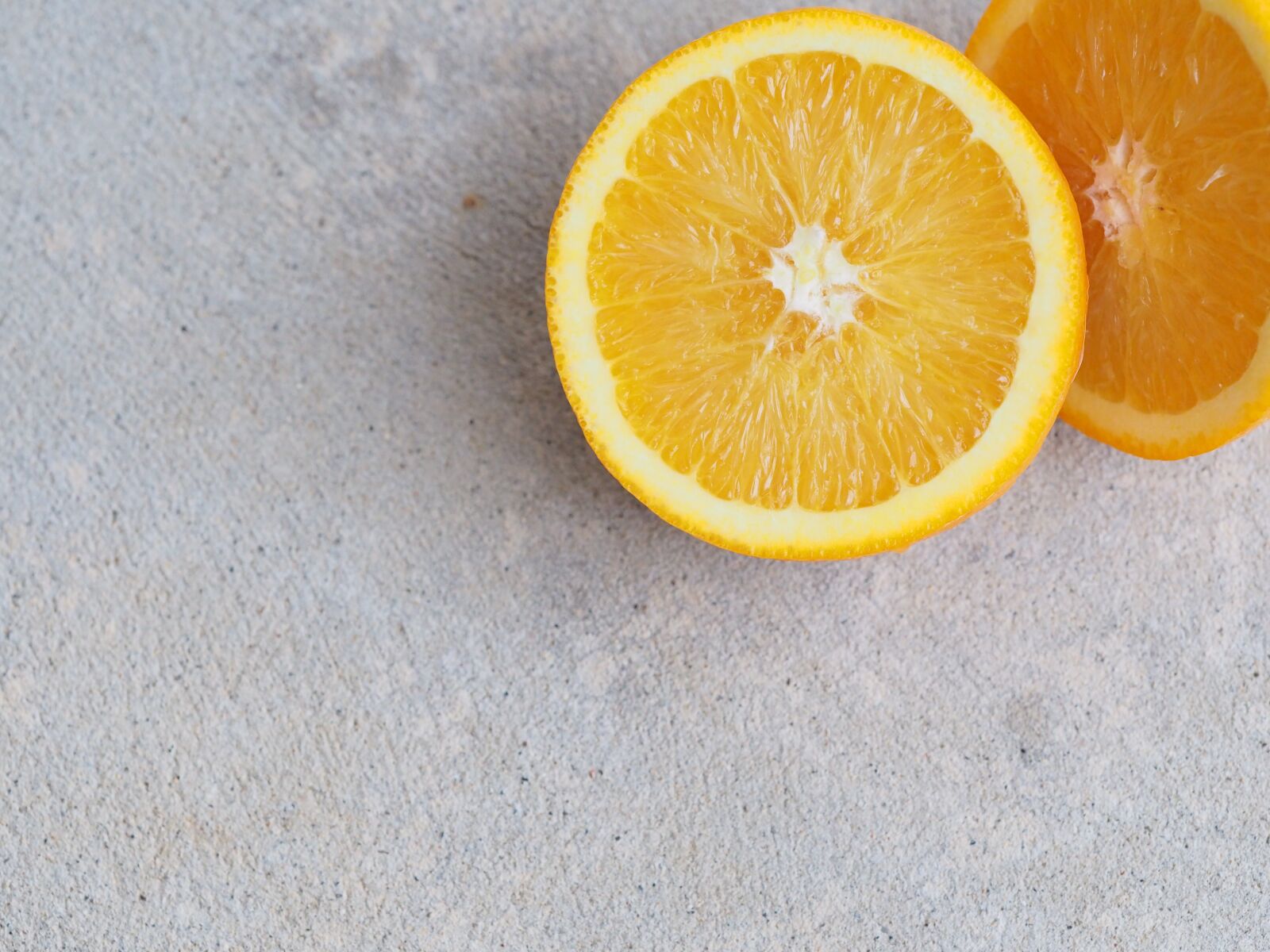 Olympus OM-D E-M10 II sample photo. Fruit, citrus, desktop photography