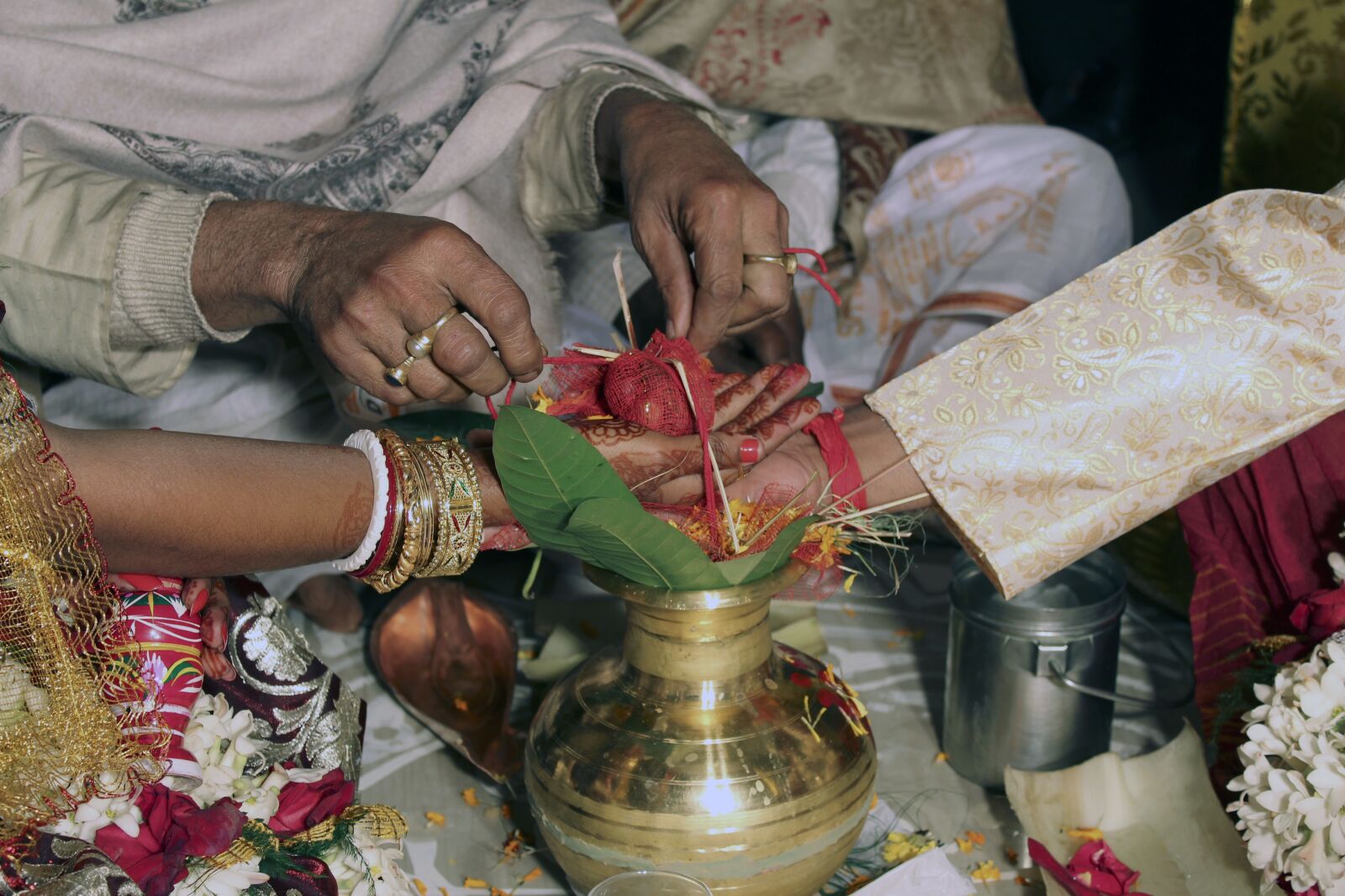 Canon EOS 1300D (EOS Rebel T6 / EOS Kiss X80) sample photo. Indian wedding, a indian photography