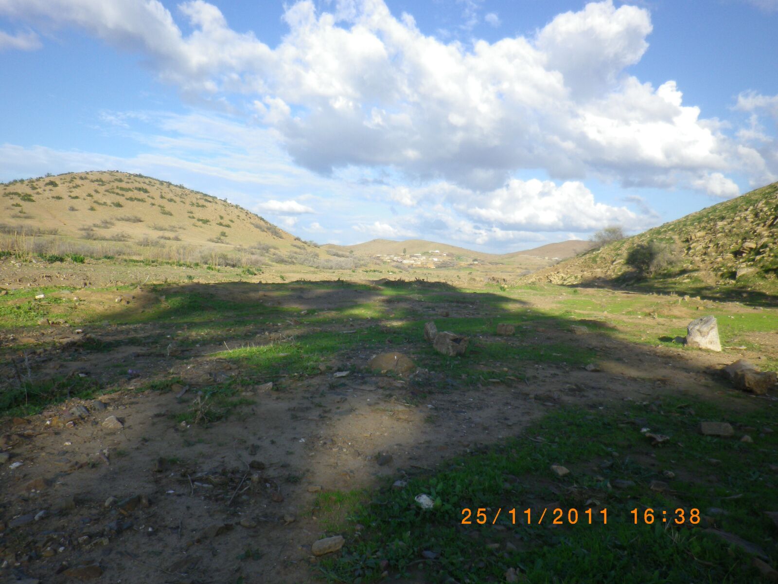 Pentax Optio RZ10 sample photo. Sun, field, sky photography