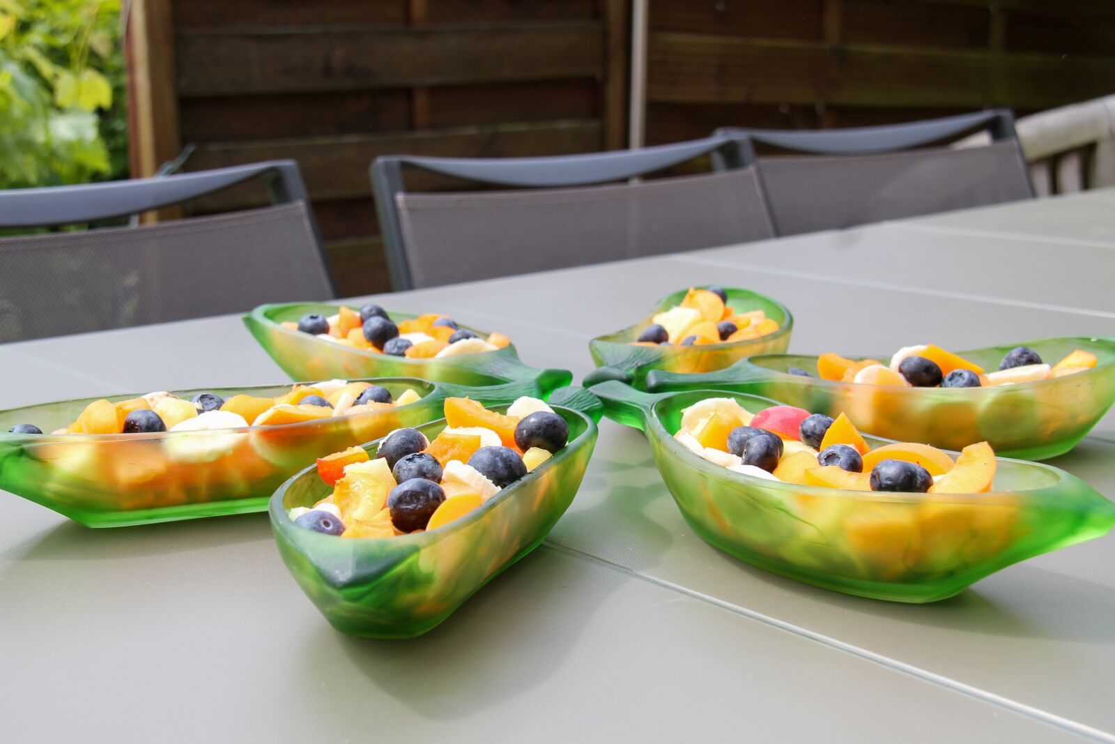Canon EOS 7D sample photo. Salad, fruit, blueberry photography