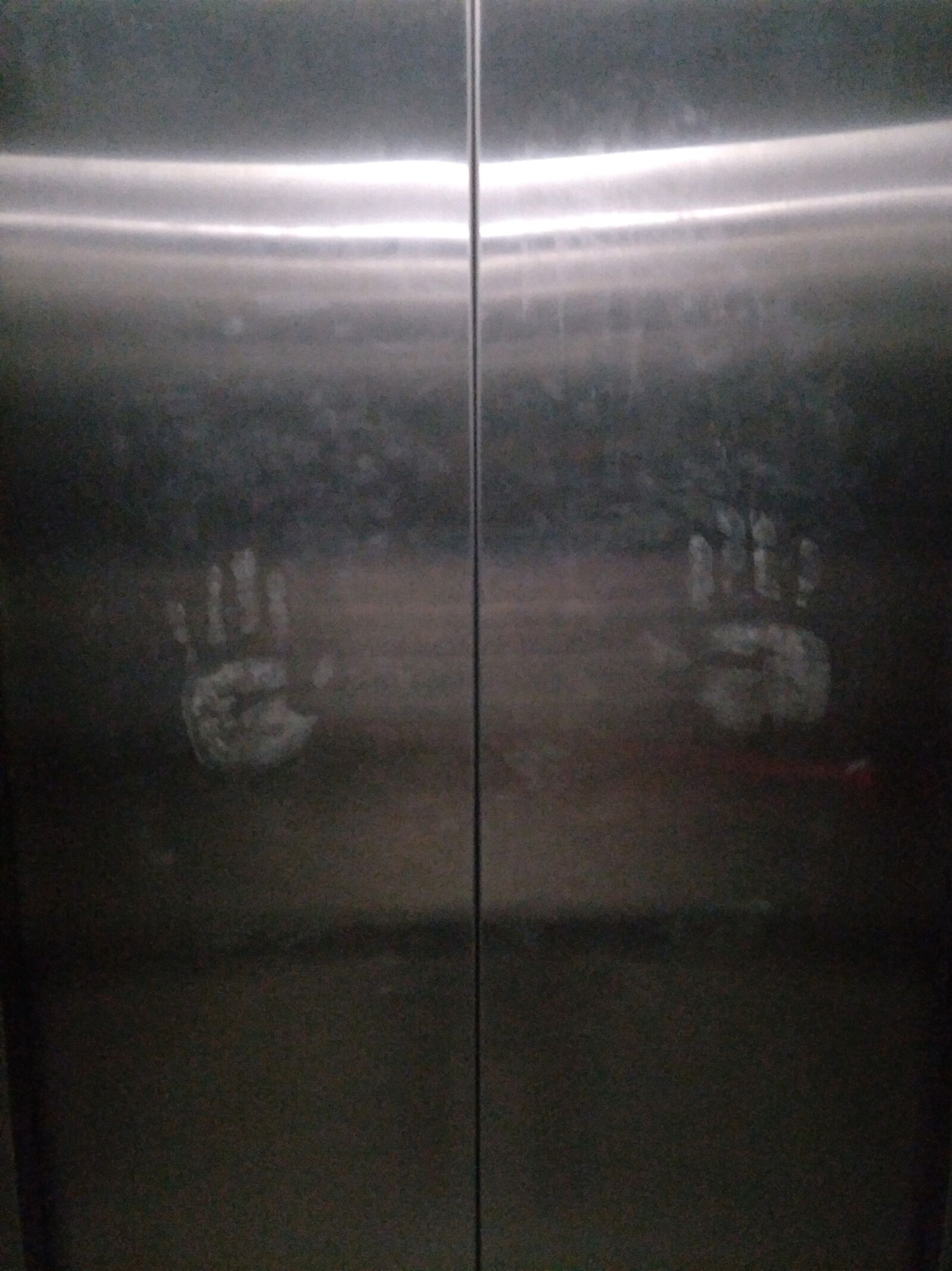 OPPO R9S PLUS sample photo. Fingerprints, elevator, lift photography