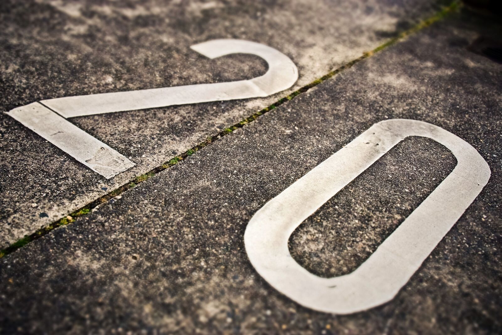 Olympus OM-D E-M10 sample photo. Road, mark, asphalt photography