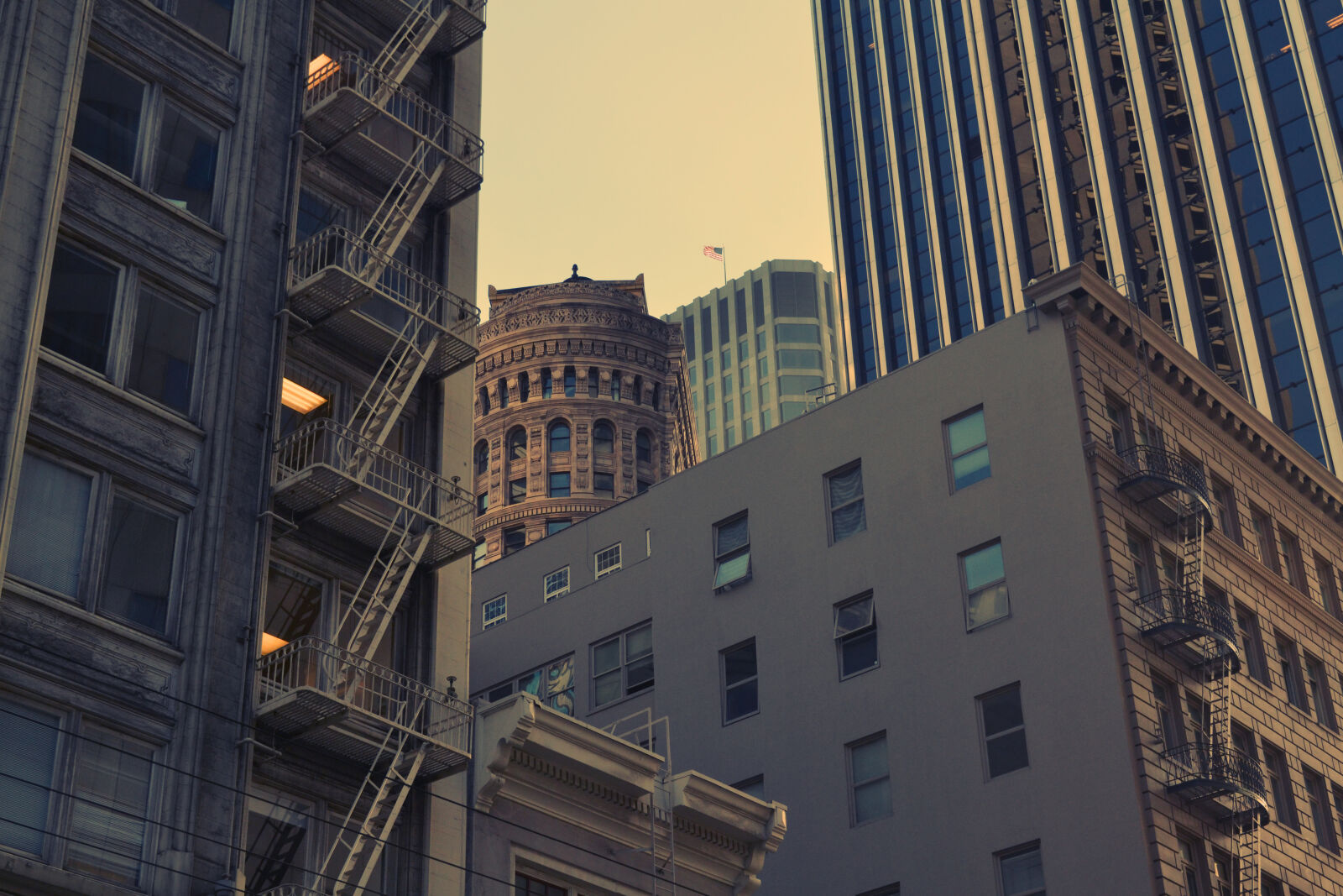 Nikon D3100 sample photo. Buildings, city, houses, urban photography