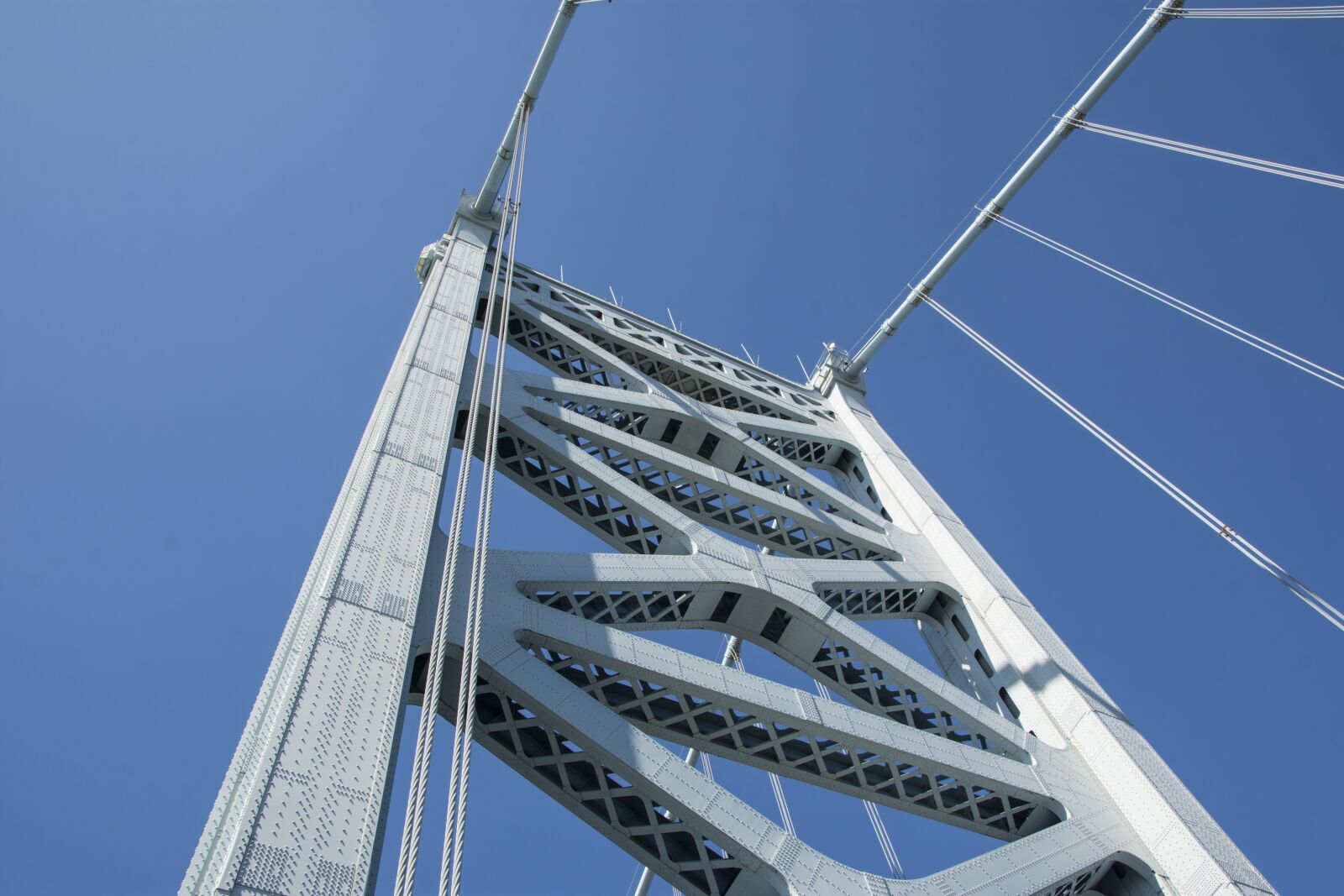 Nikon D7200 sample photo. Sky, architecture, steel photography