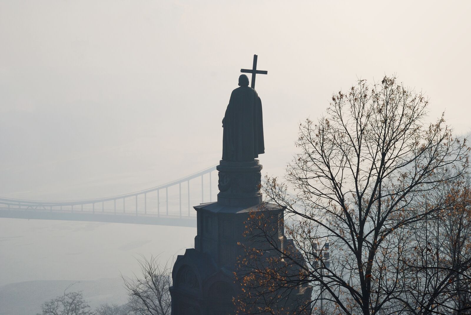 Nikon D80 sample photo. Monument, saint, cross photography