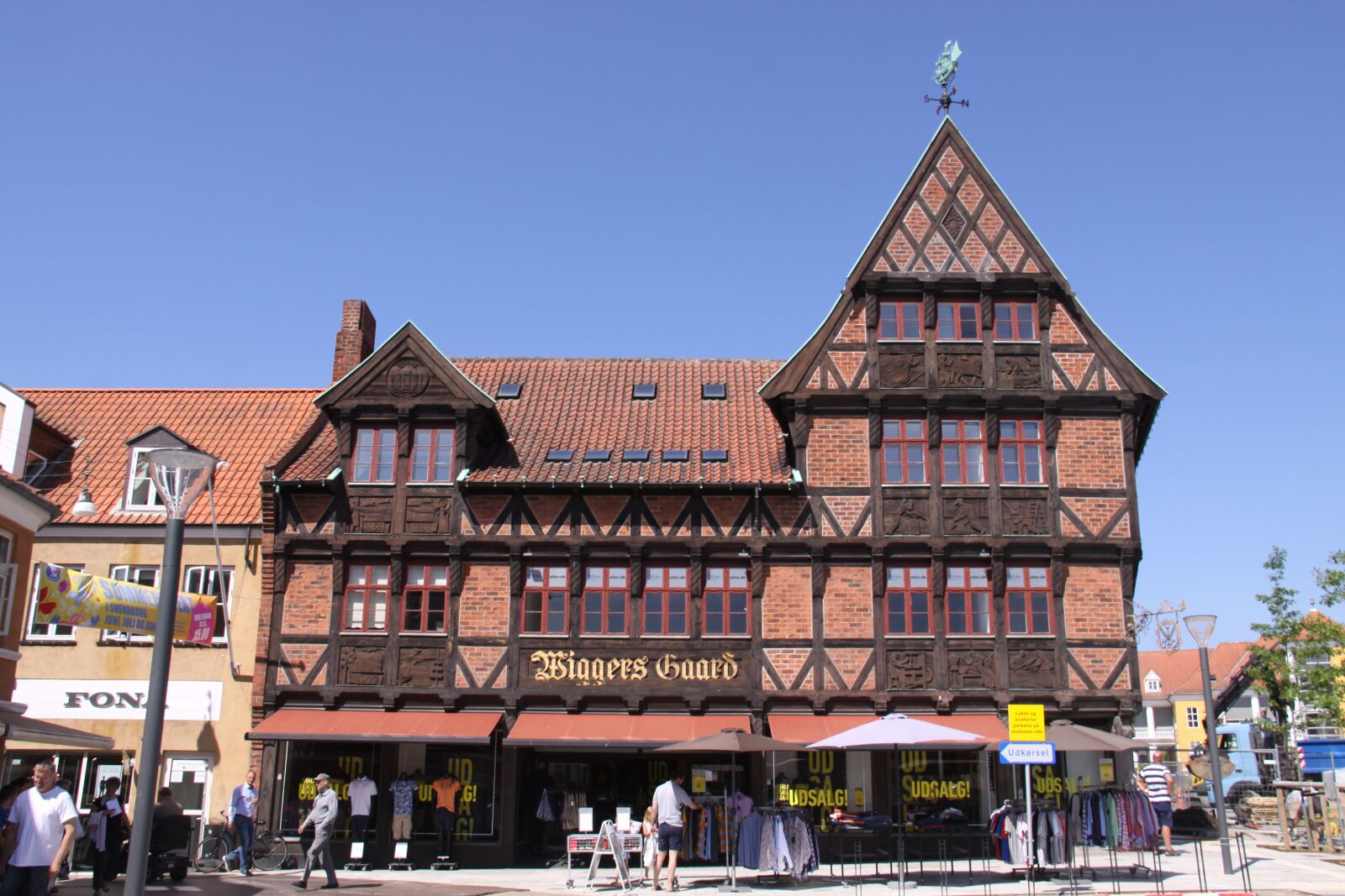 Canon EOS 50D sample photo. Svendborg, denmark, grocer photography