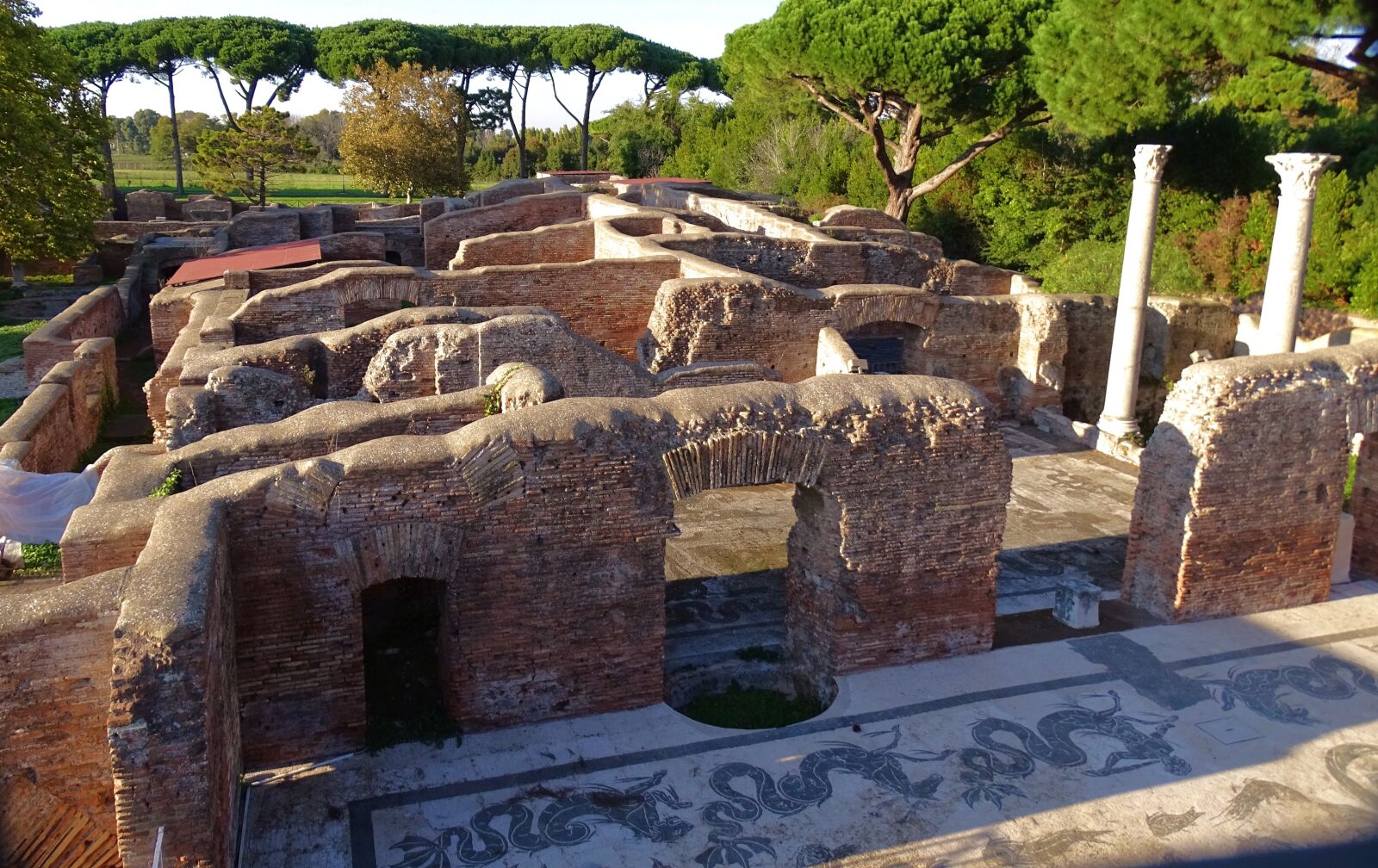 Sony Cyber-shot DSC-HX400V sample photo. Italy, ostia, antica photography