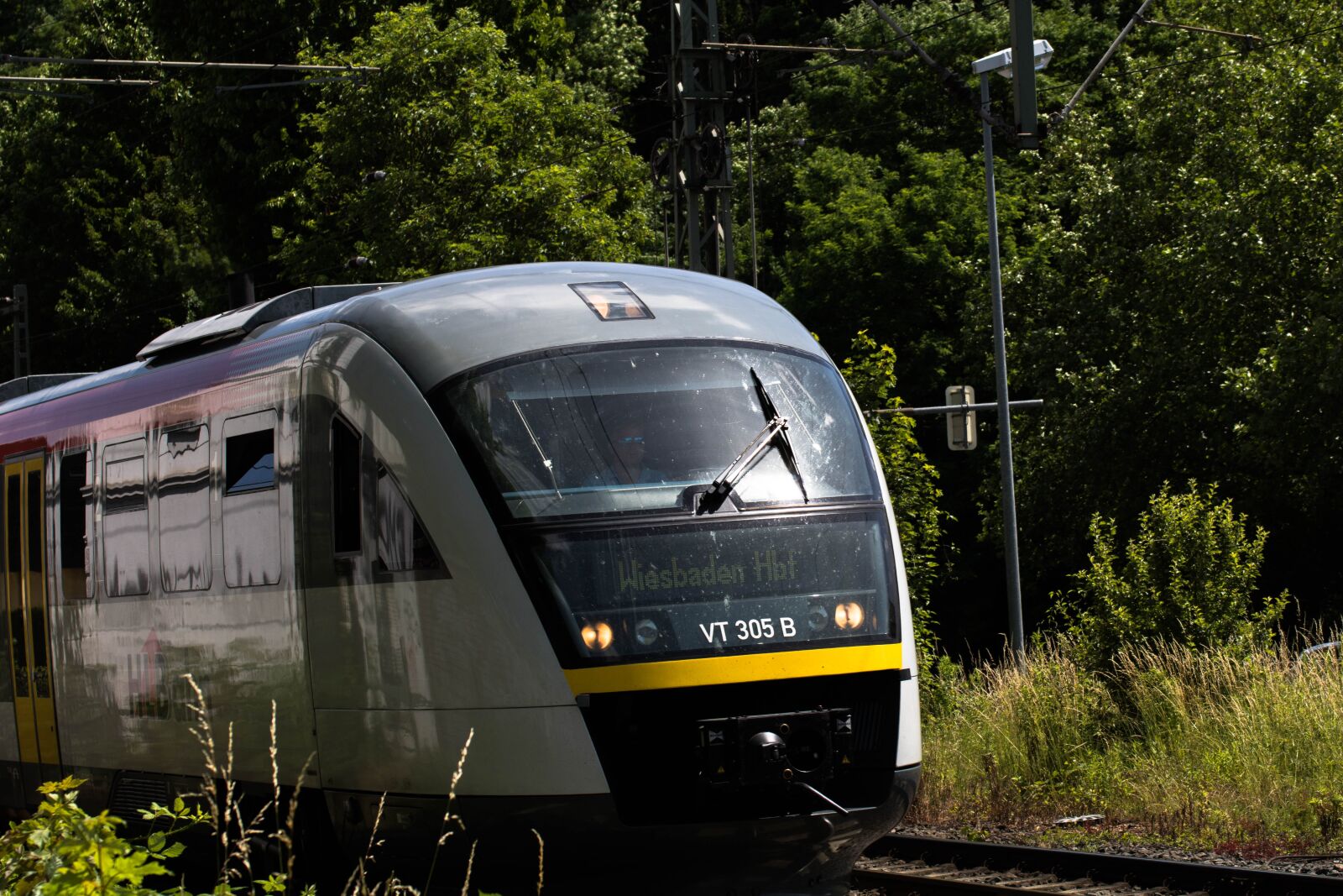 Canon EOS 750D (EOS Rebel T6i / EOS Kiss X8i) sample photo. Hlb, hessian state railway photography