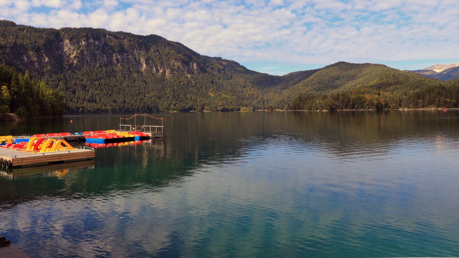 Canon EOS 80D sample photo. Eibsee, lakeside, autumn mood photography