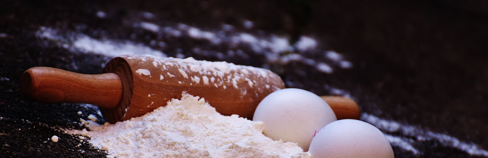 Nikon D7200 sample photo. Bake, rolling pin, egg photography