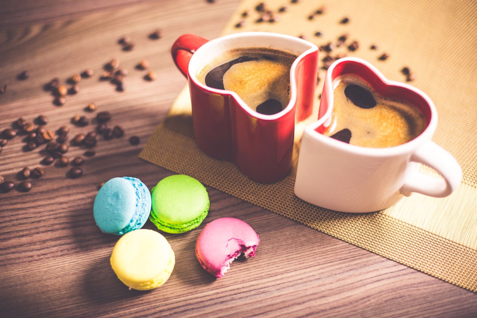 Canon EF 50mm F1.4 USM sample photo. Black coffee, macaroons, close-up photography