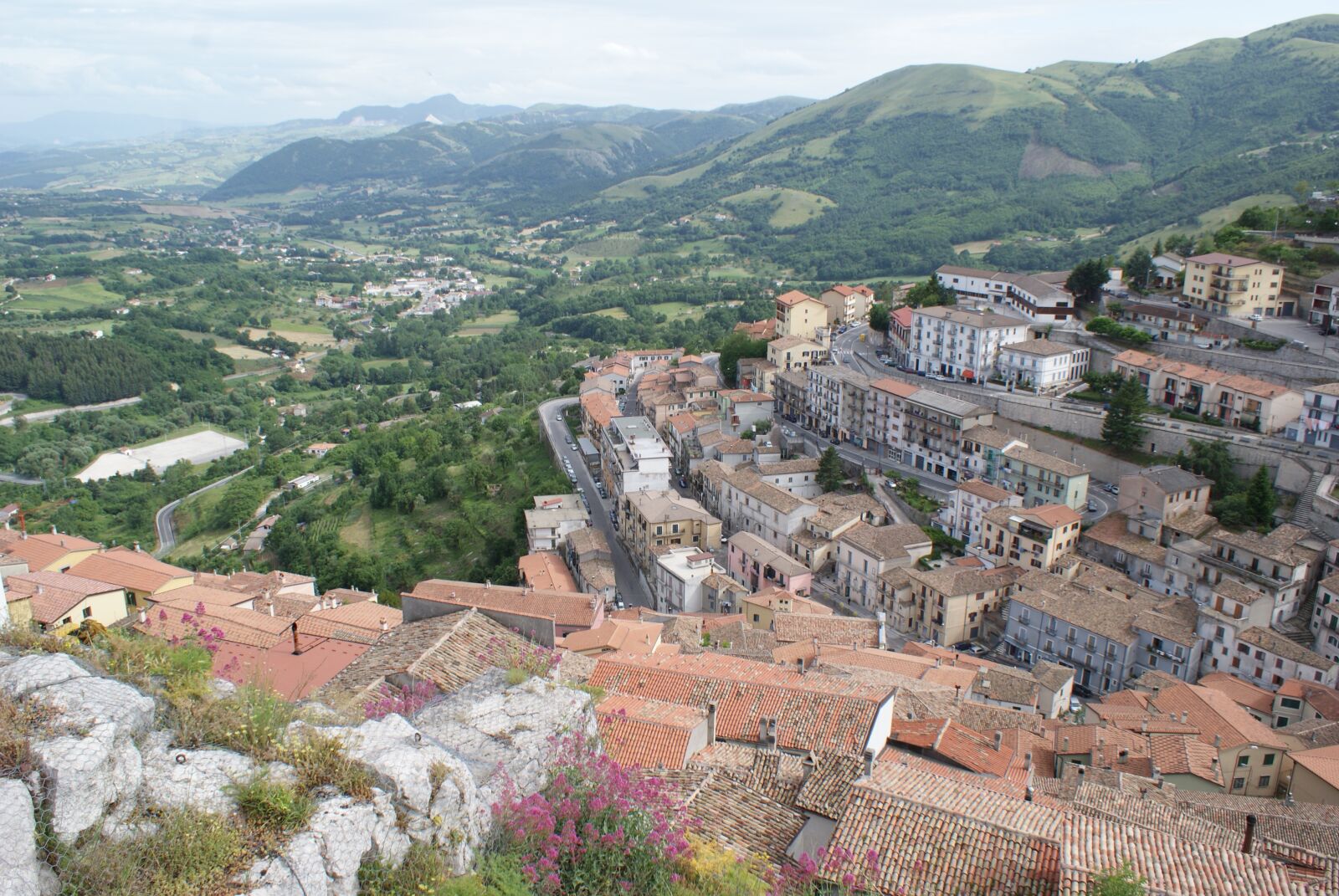Sony Alpha DSLR-A200 sample photo. Muro lucano, basilicata, power photography