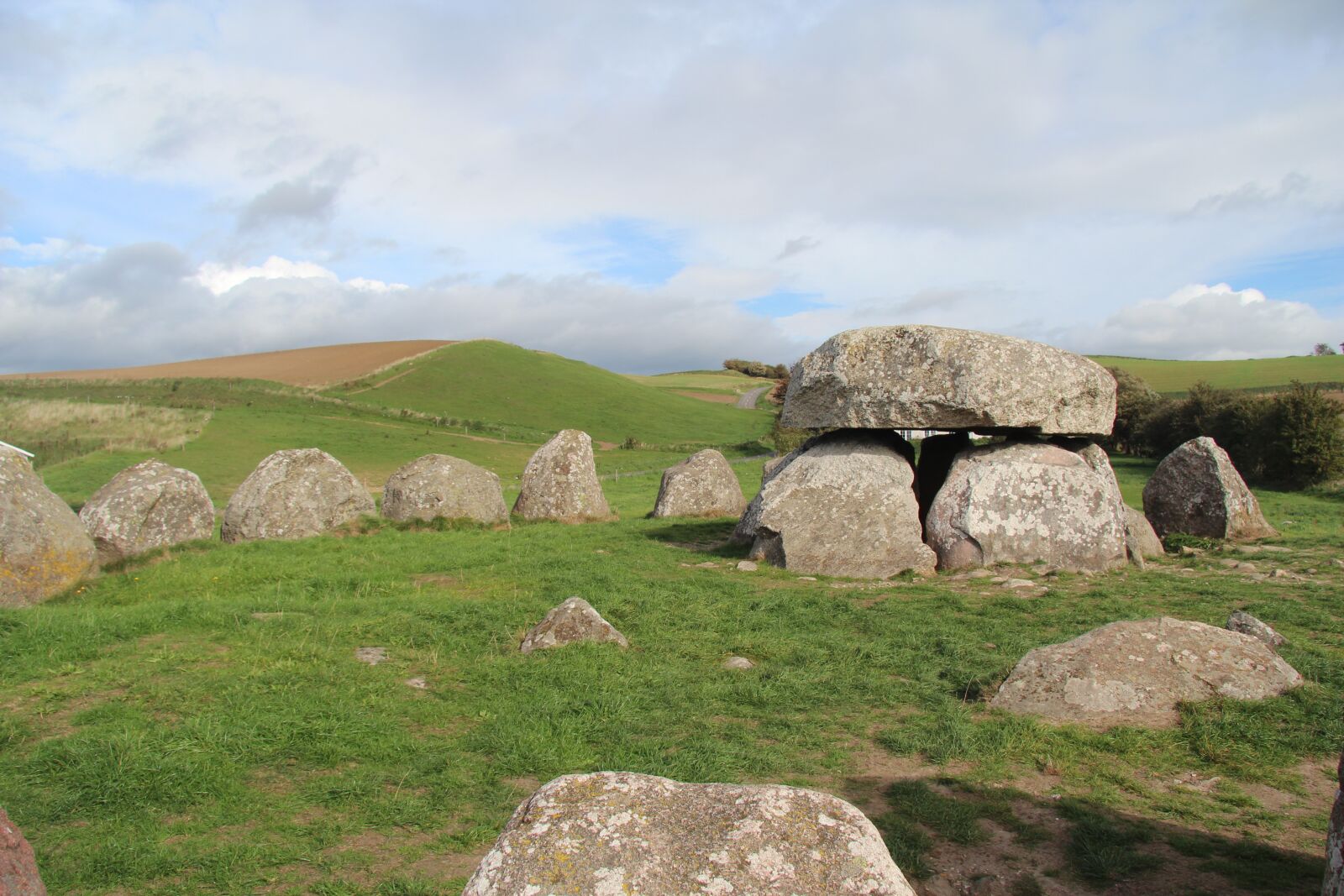 Canon EF-S 17-85mm F4-5.6 IS USM sample photo. Stones, archaeology, place of photography