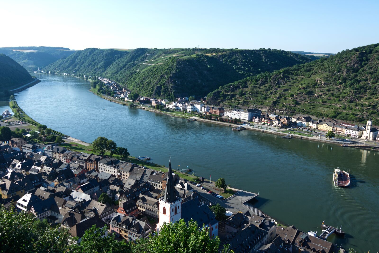 Nikon D5300 sample photo. Sister cities, st goar photography
