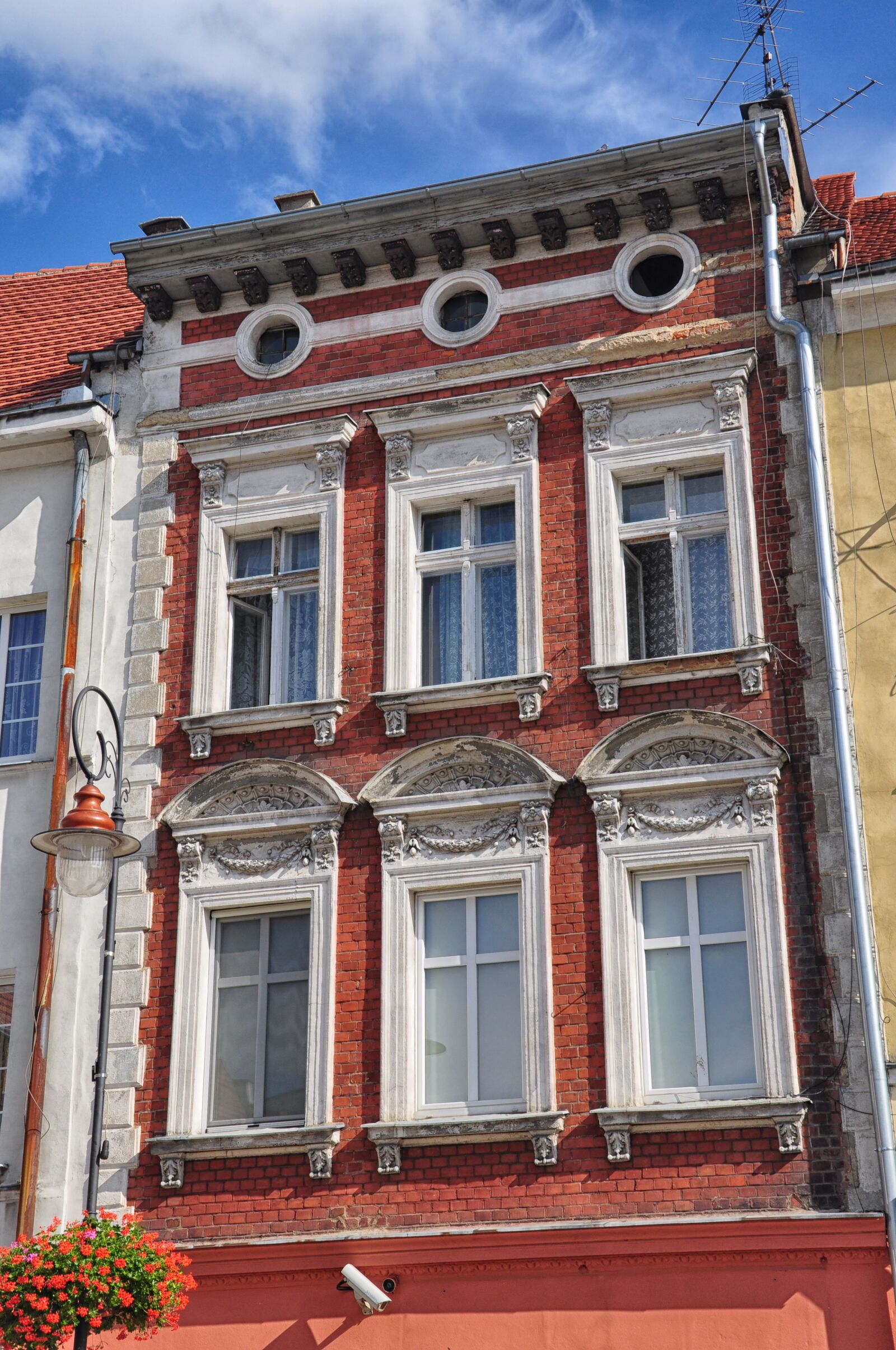 Nikon D90 sample photo. Kamienica, façades, architecture photography