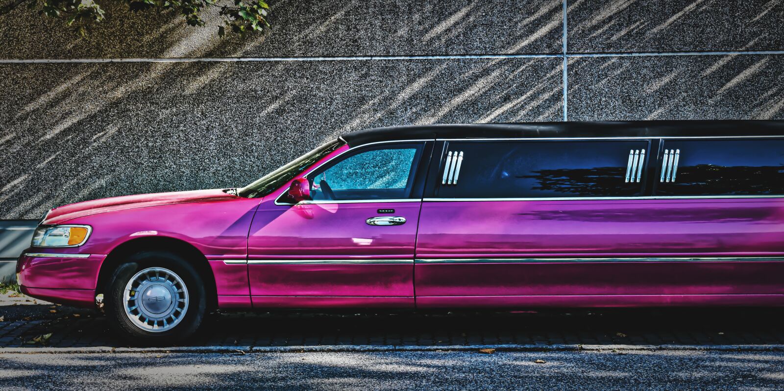 Nikon D7200 sample photo. Stretch limousine, noble, lincoln photography