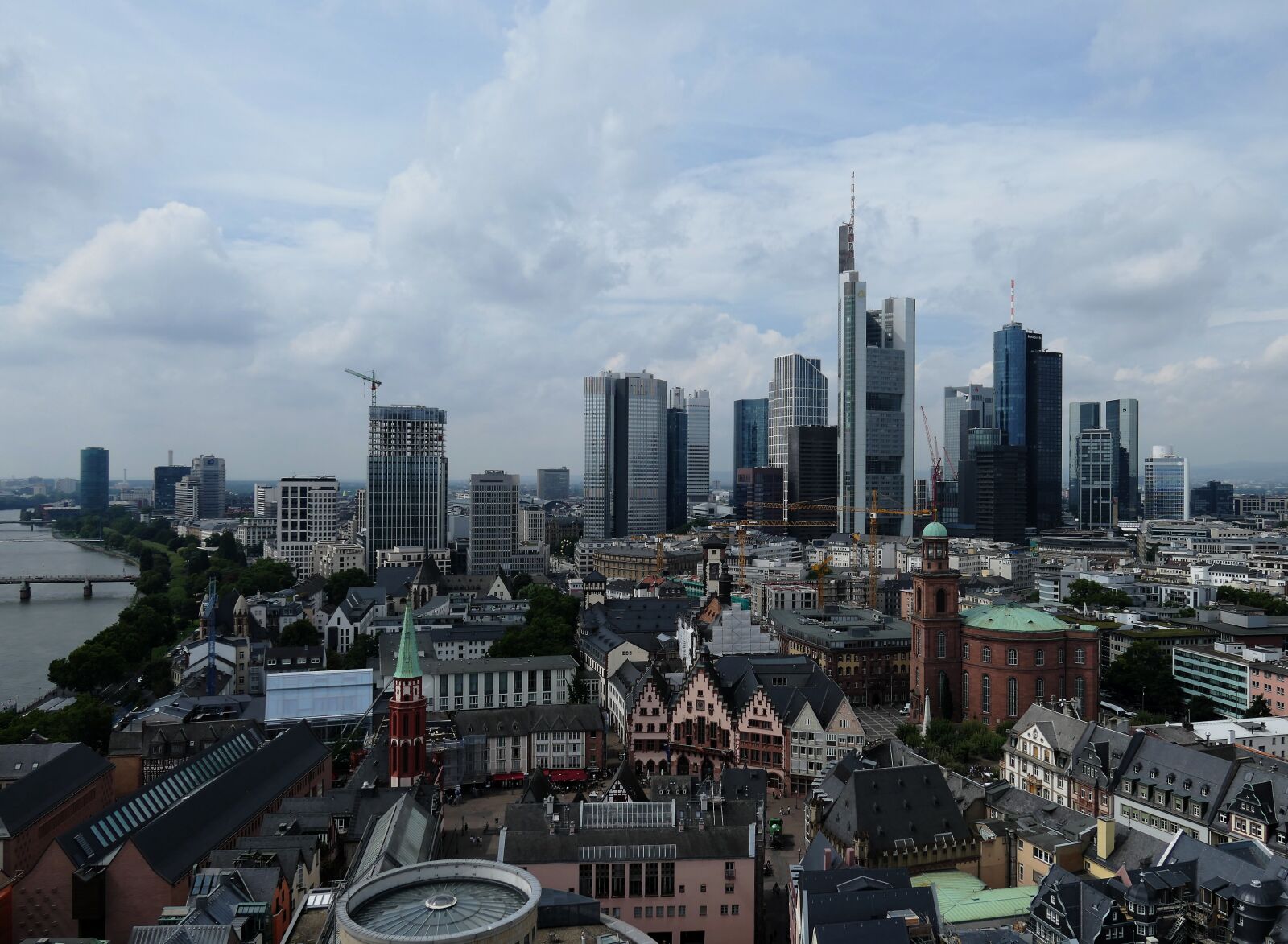 Panasonic Lumix DMC-LX10 (Lumix DMC-LX15) sample photo. Frankfurt, frankfurt main, historic photography
